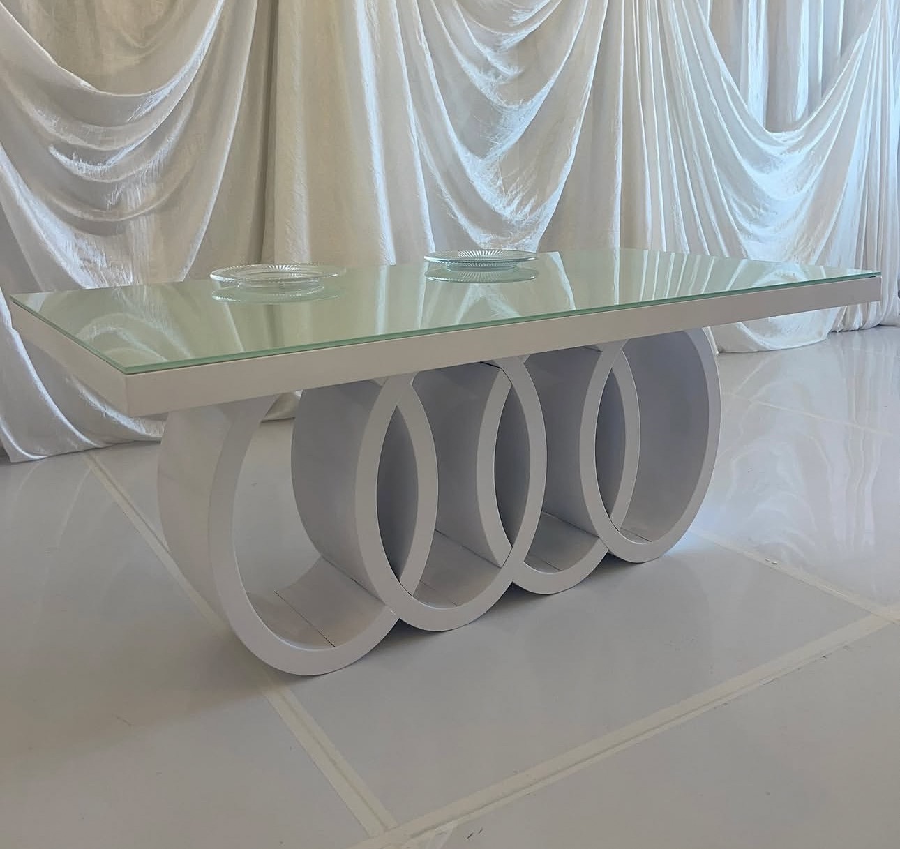 Outdoor Furniture Supplier - Fornecedor de Casamentos Vendendo Mesa de